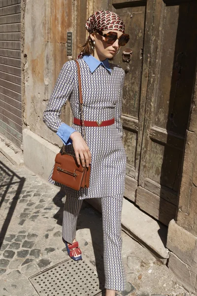 Look 34